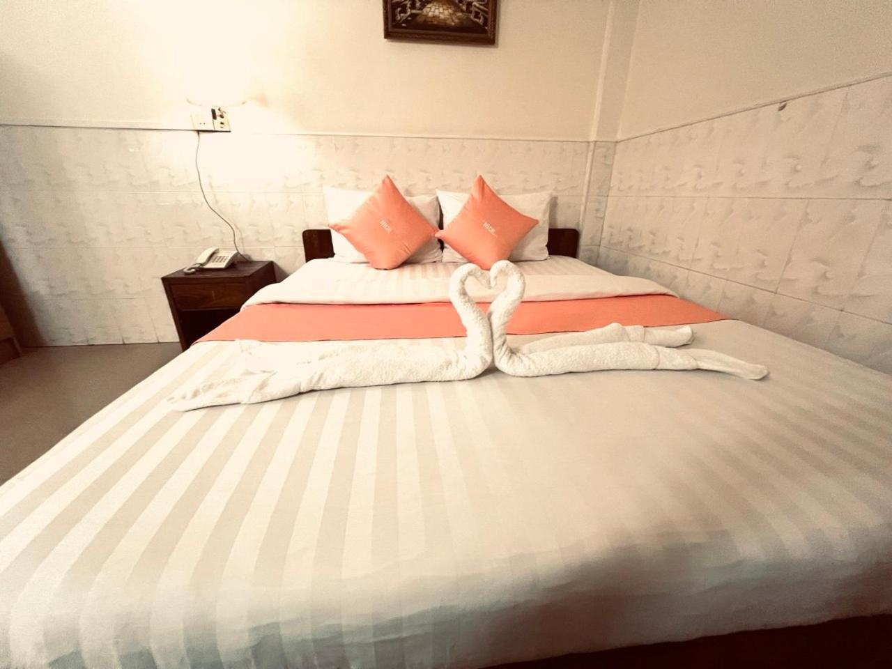 Nice Guesthouse Phnom Penh Exterior photo